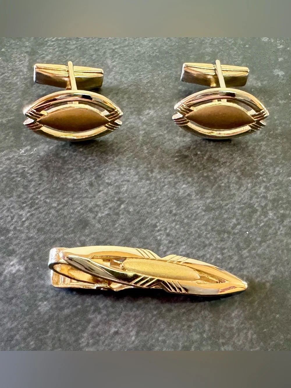 Vintage Marquise Eye Cufflink & Tie Bar Gift Set | Pat Pending | Gold Tone